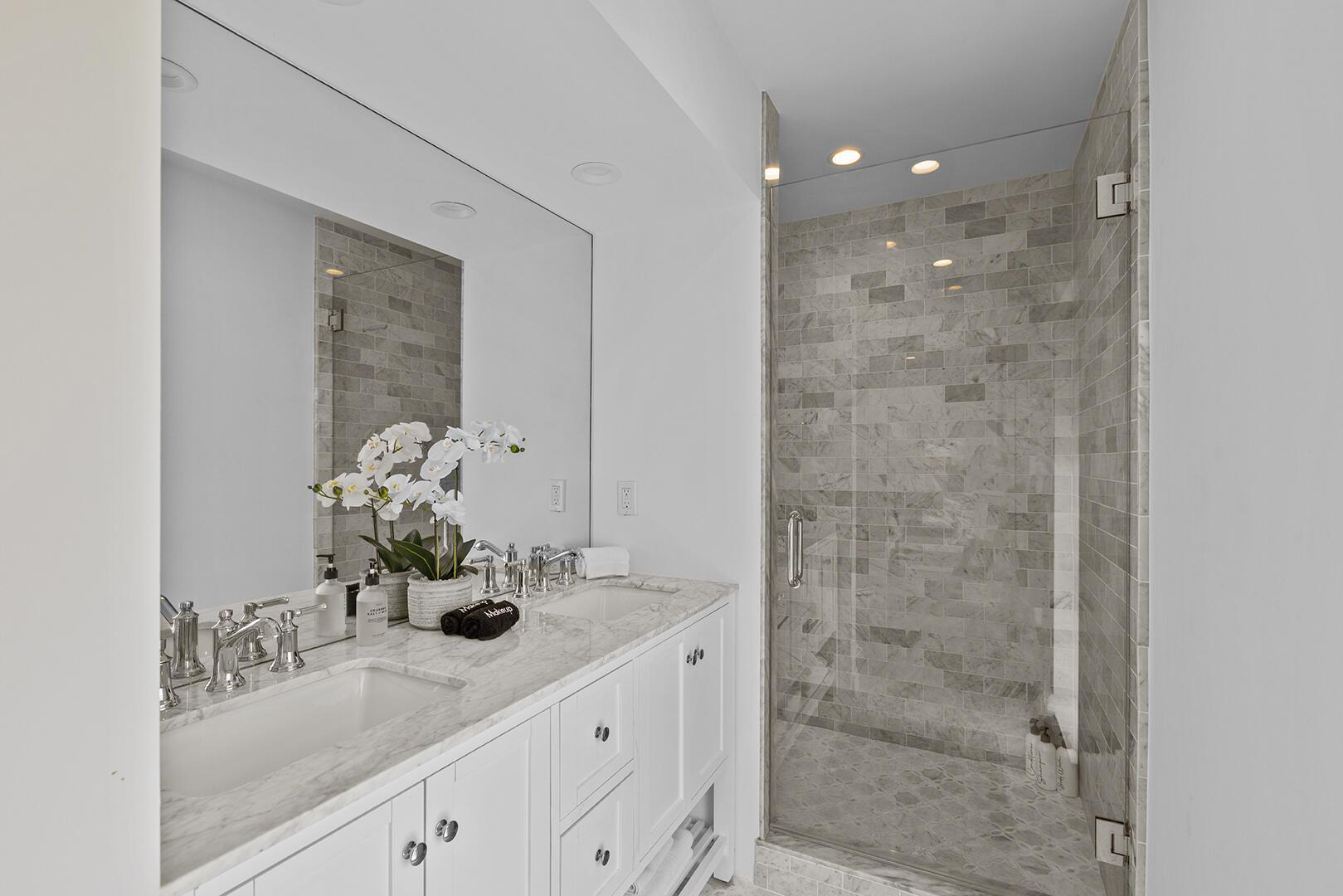 SOUTHLAND PARK - Residential