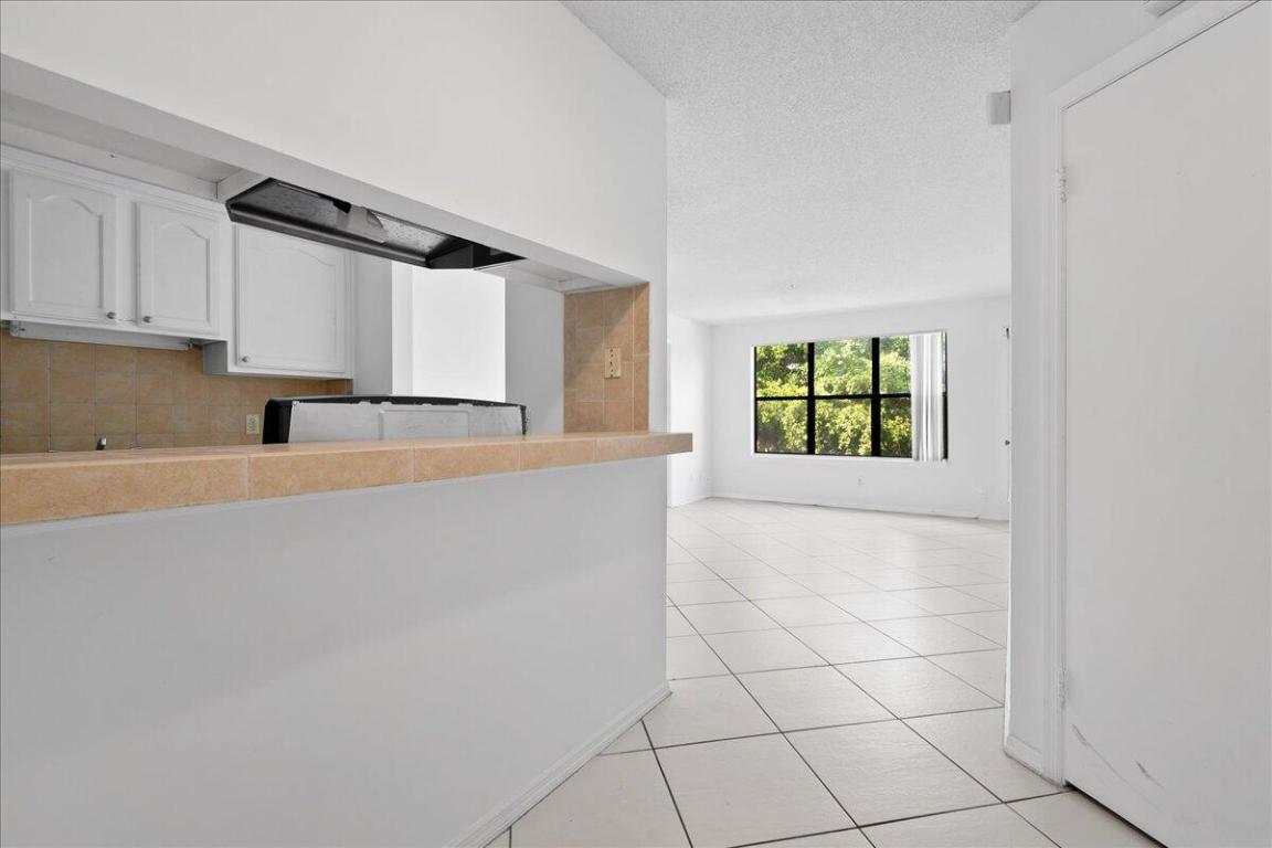 BOYNTON LANDINGS - Residential