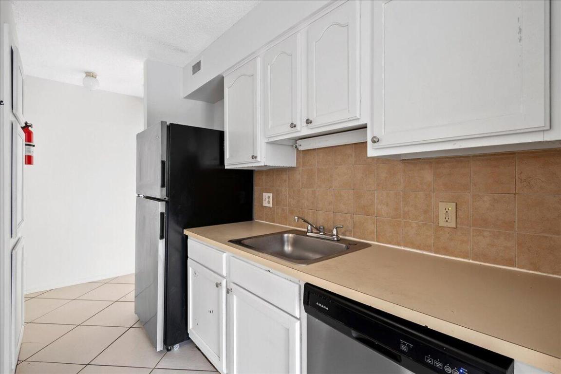 BOYNTON LANDINGS - Residential