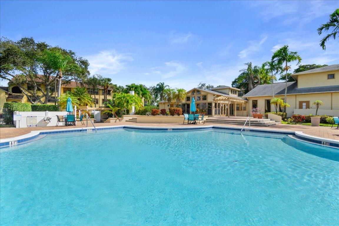 BOYNTON LANDINGS - Residential