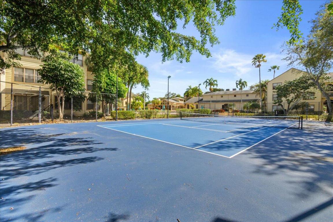 BOYNTON LANDINGS - Residential