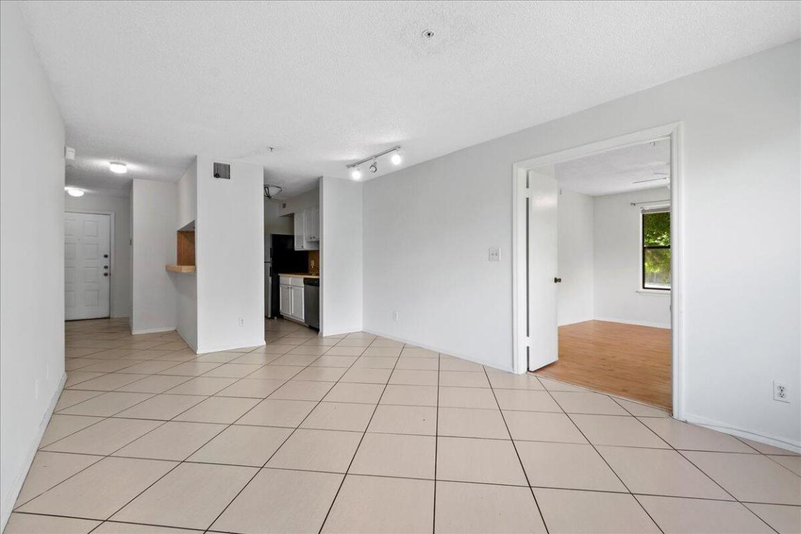 BOYNTON LANDINGS - Residential