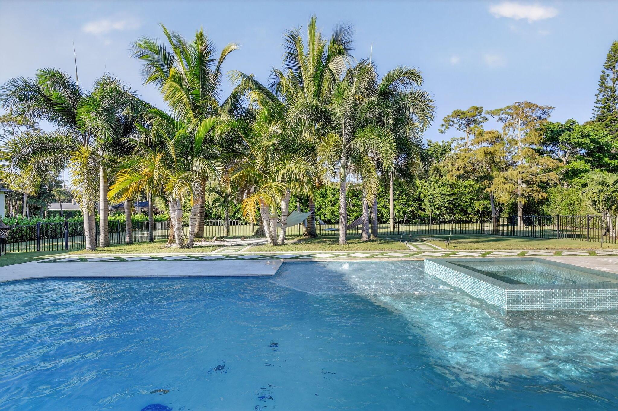 PINEWOOD OF WELLINGTON - Residential Lease