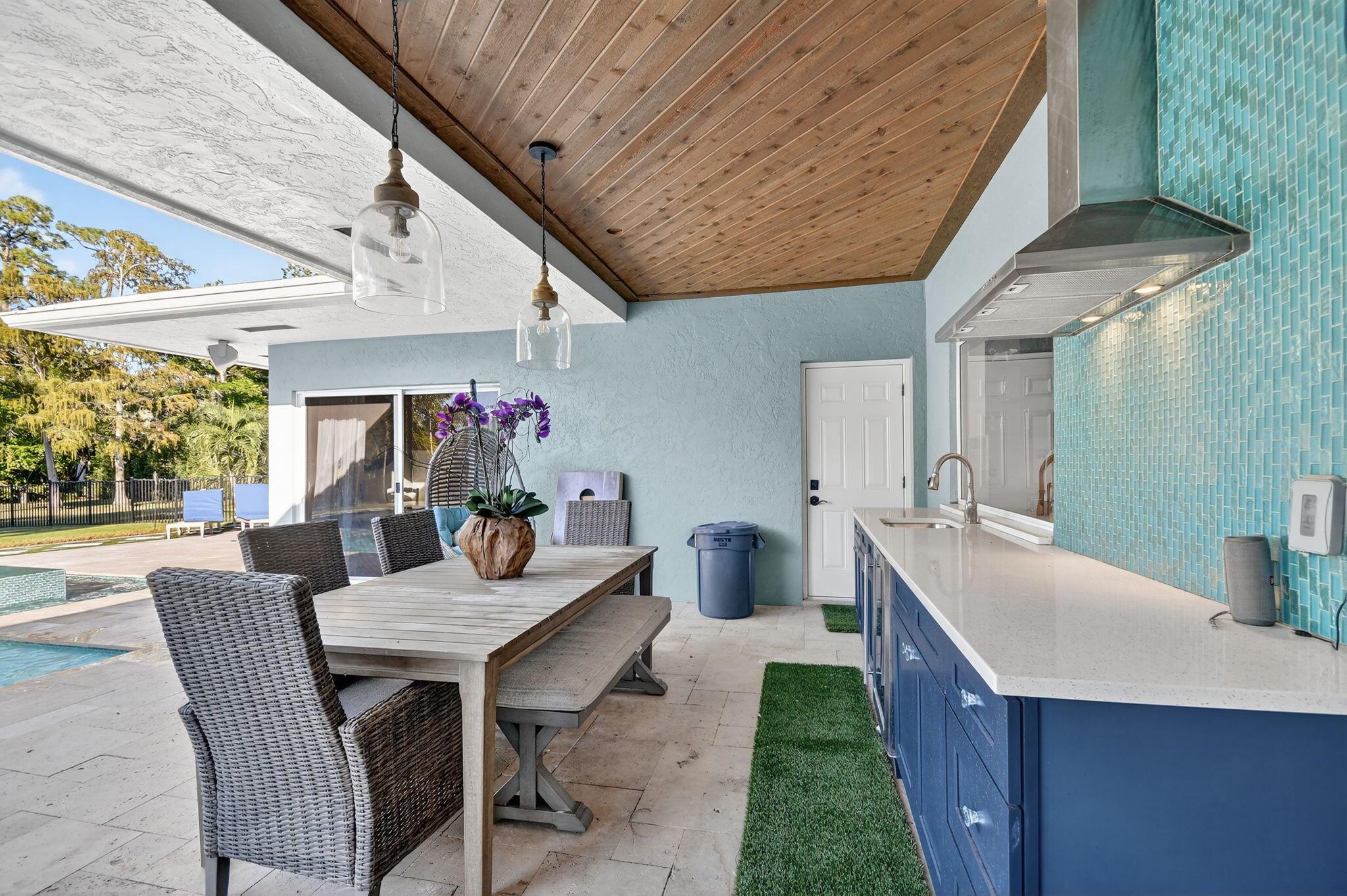 PINEWOOD OF WELLINGTON - Residential Lease