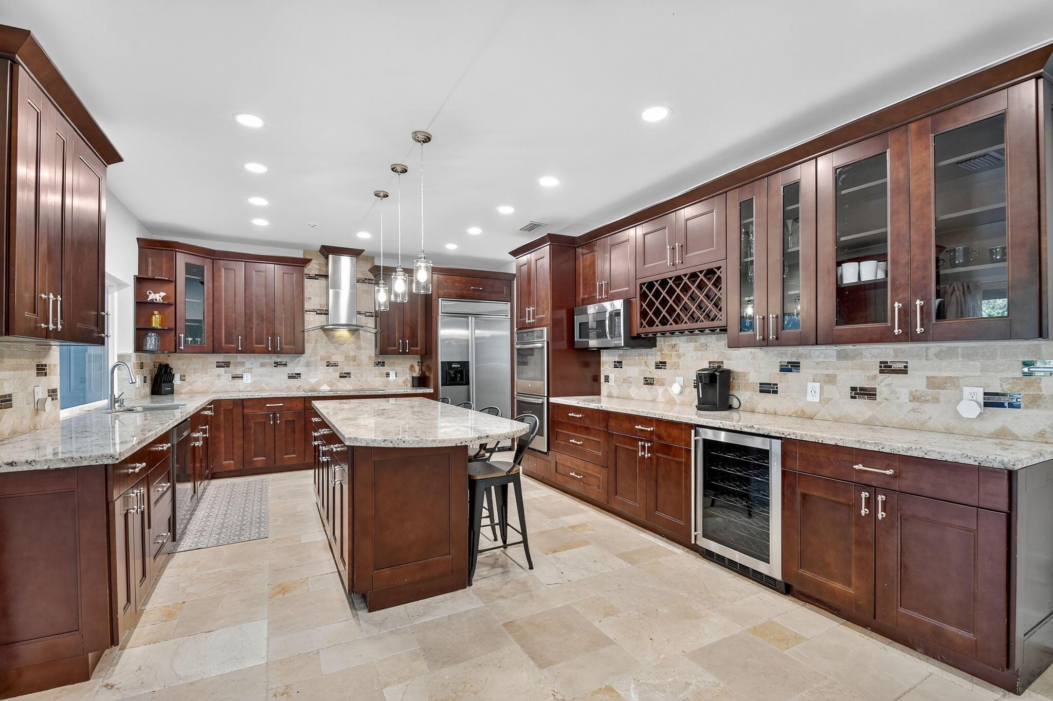 PINEWOOD OF WELLINGTON - Residential Lease