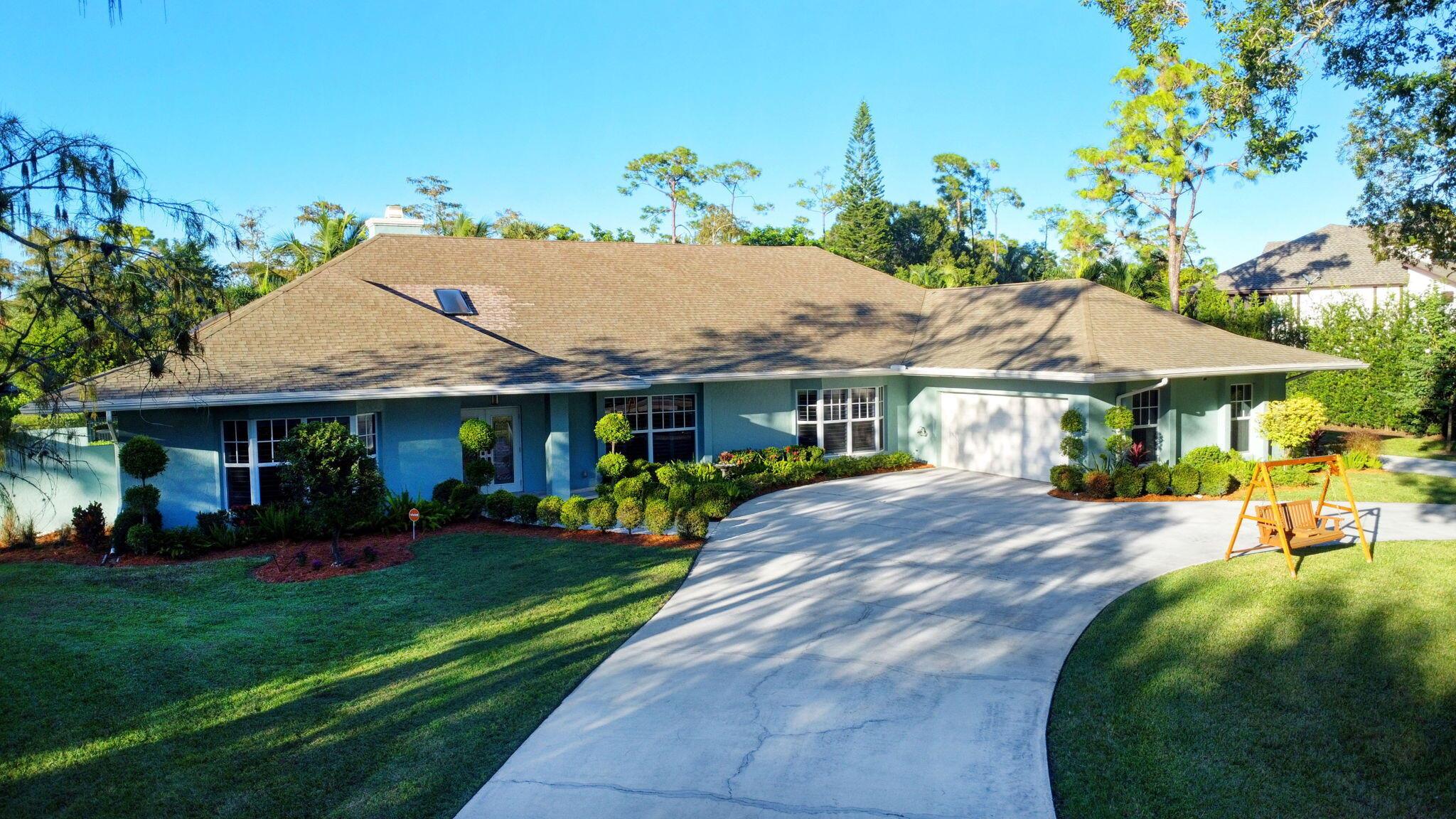 PINEWOOD OF WELLINGTON - Residential Lease