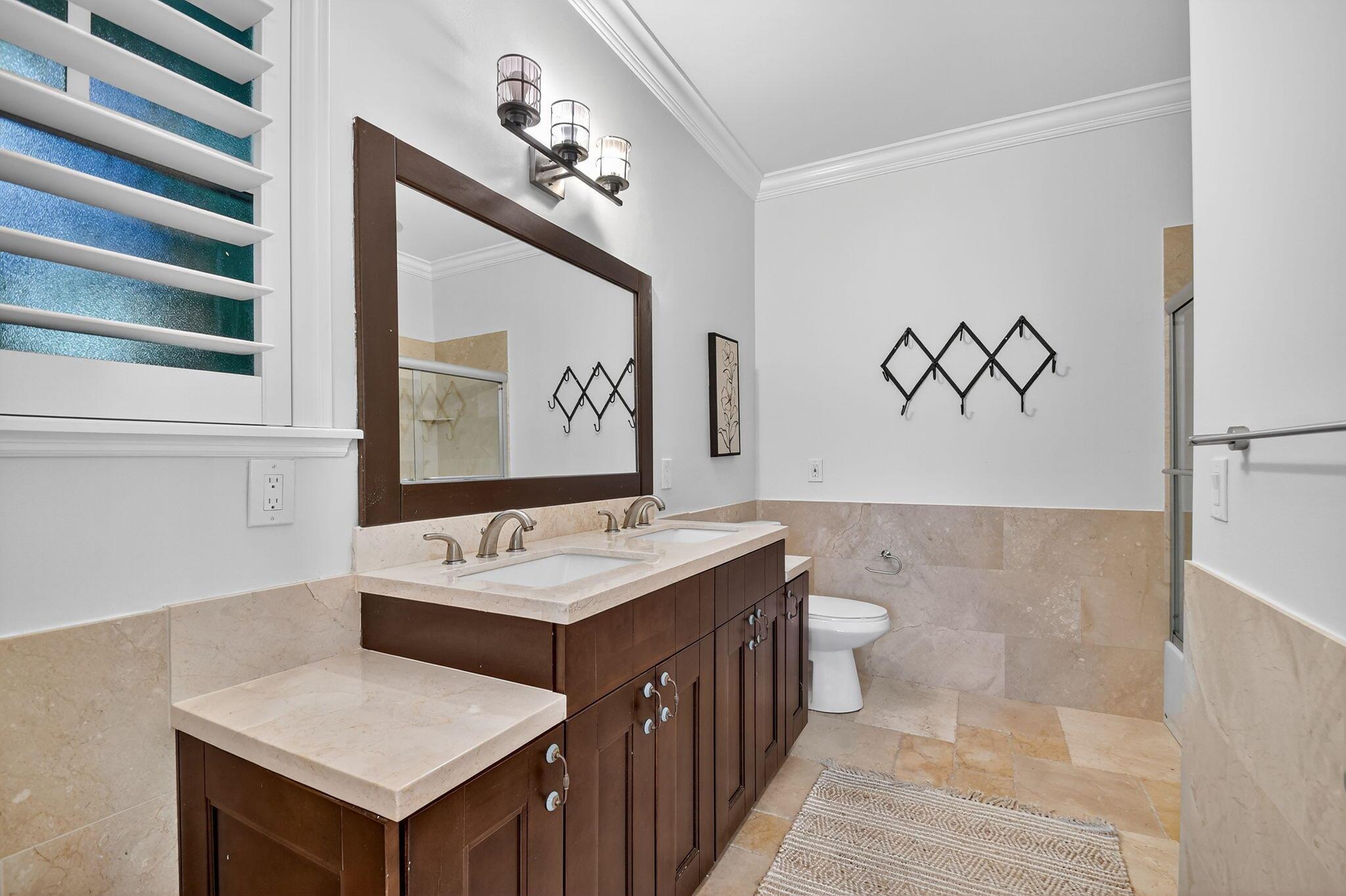 PINEWOOD OF WELLINGTON - Residential Lease