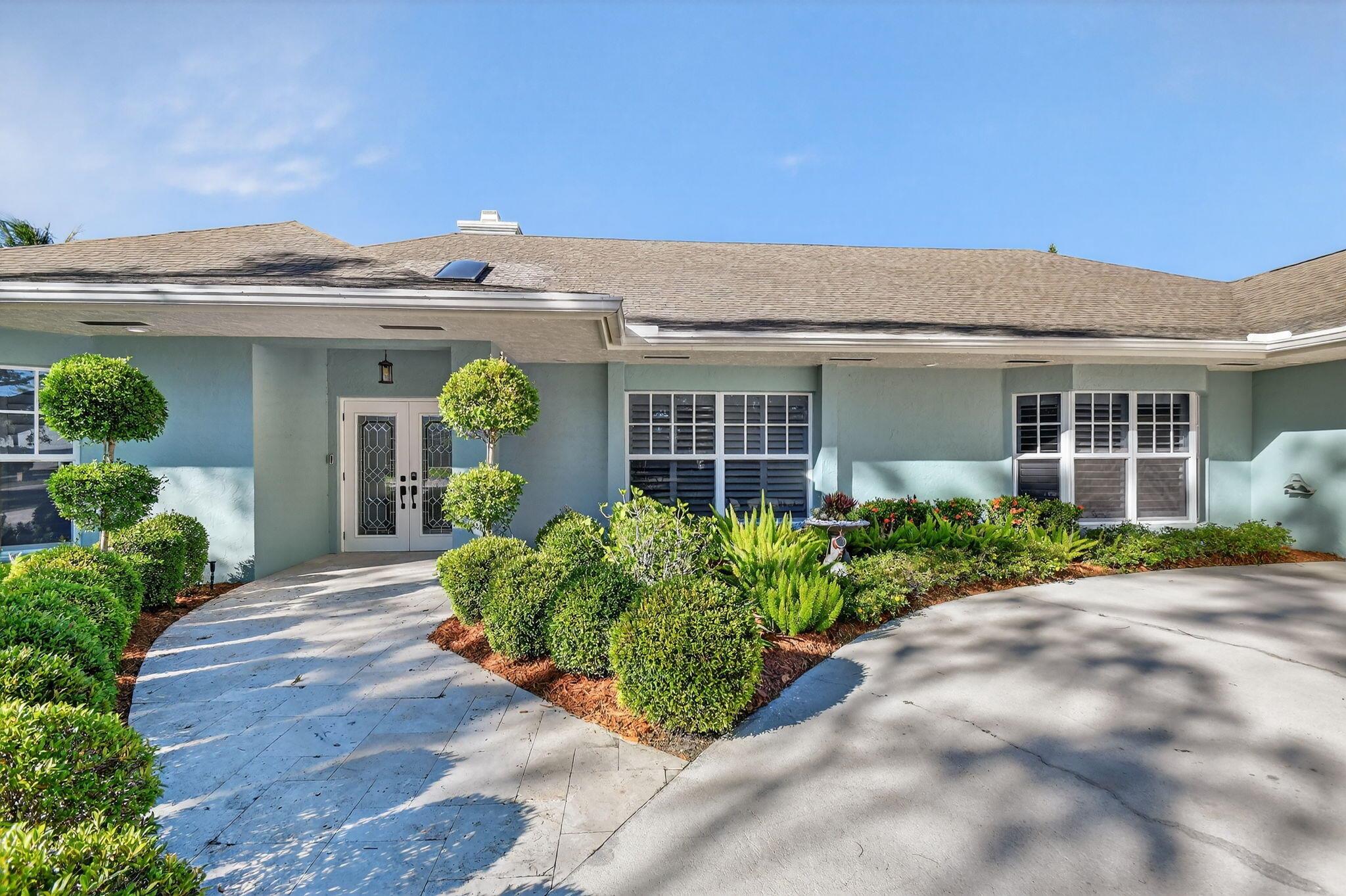 PINEWOOD OF WELLINGTON - Residential Lease