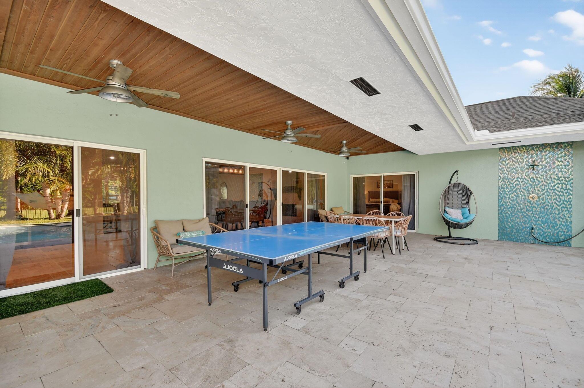 PINEWOOD OF WELLINGTON - Residential Lease