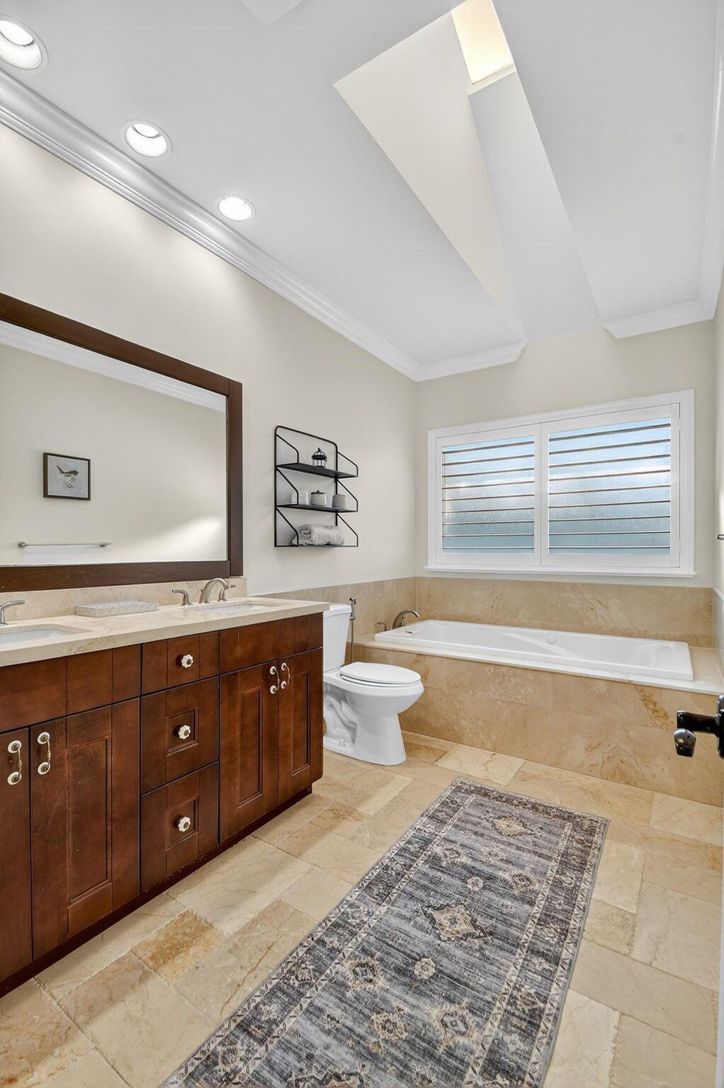 PINEWOOD OF WELLINGTON - Residential Lease