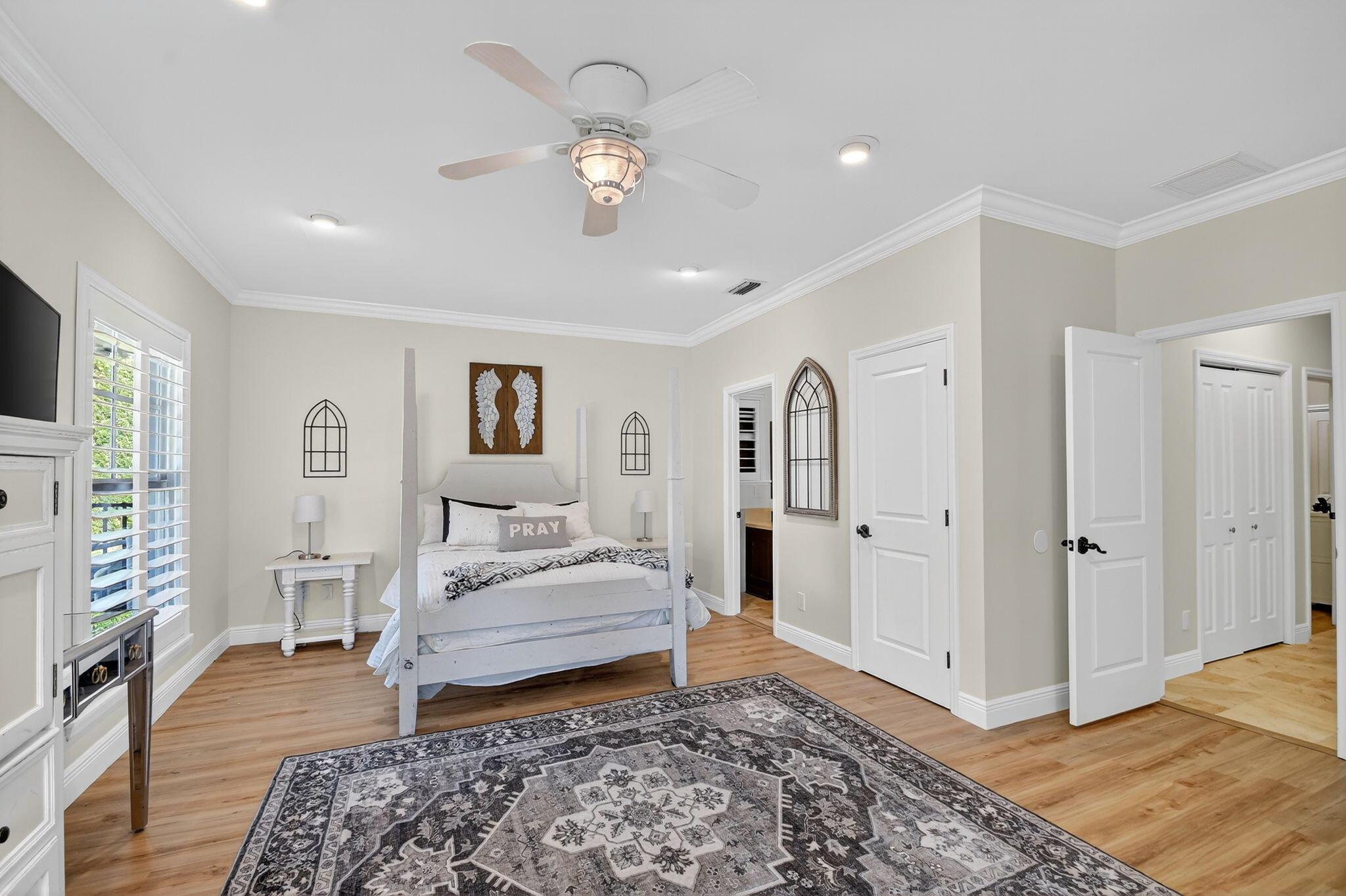 PINEWOOD OF WELLINGTON - Residential Lease