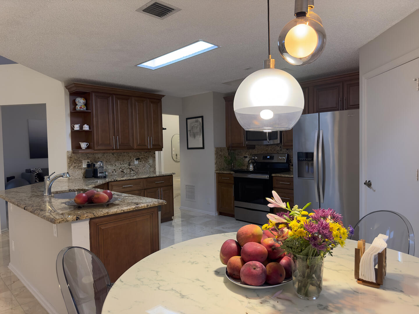 WOODS WALK 3 - Residential Lease