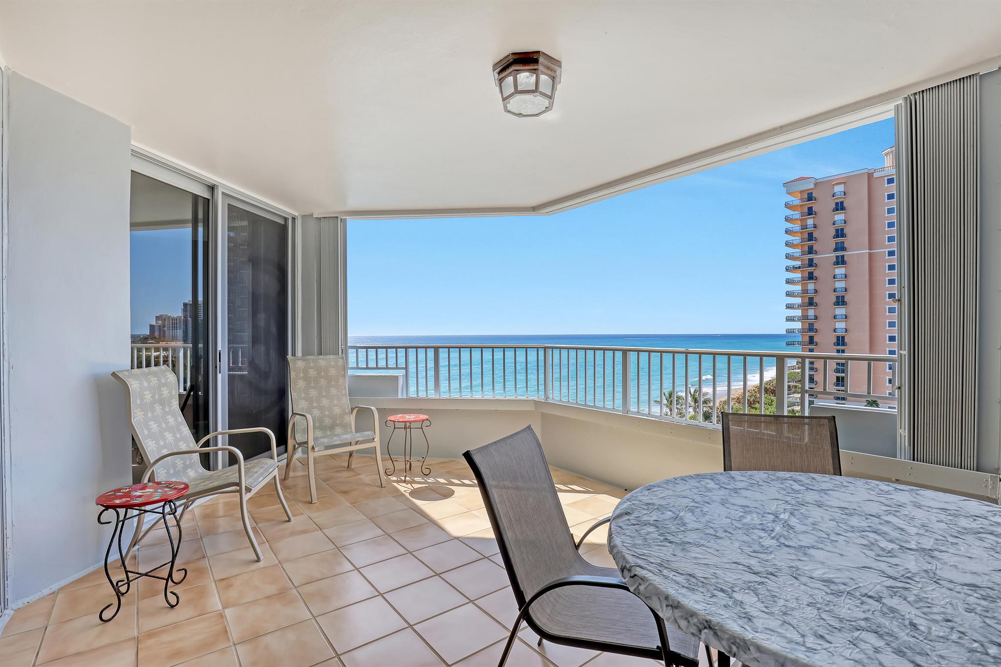 CORNICHE CONDO - Residential
