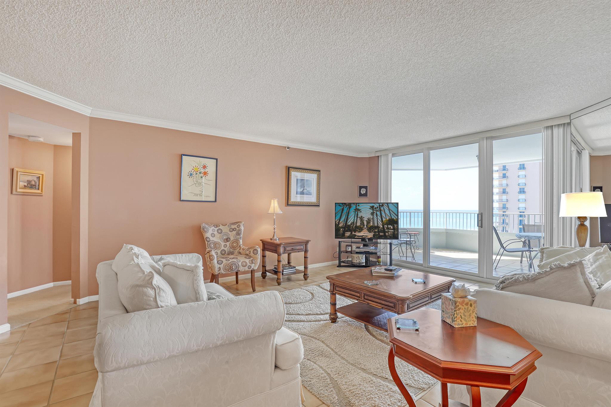 CORNICHE CONDO - Residential