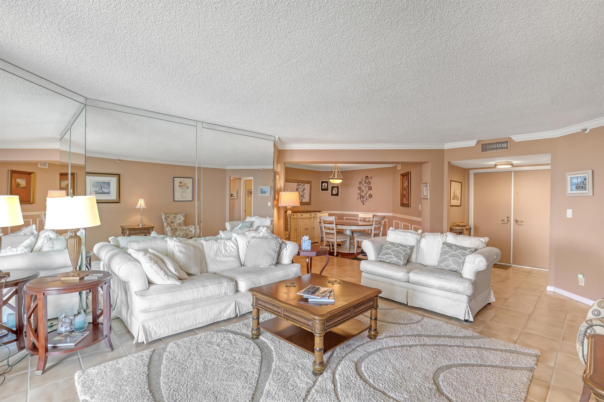 CORNICHE CONDO - Residential