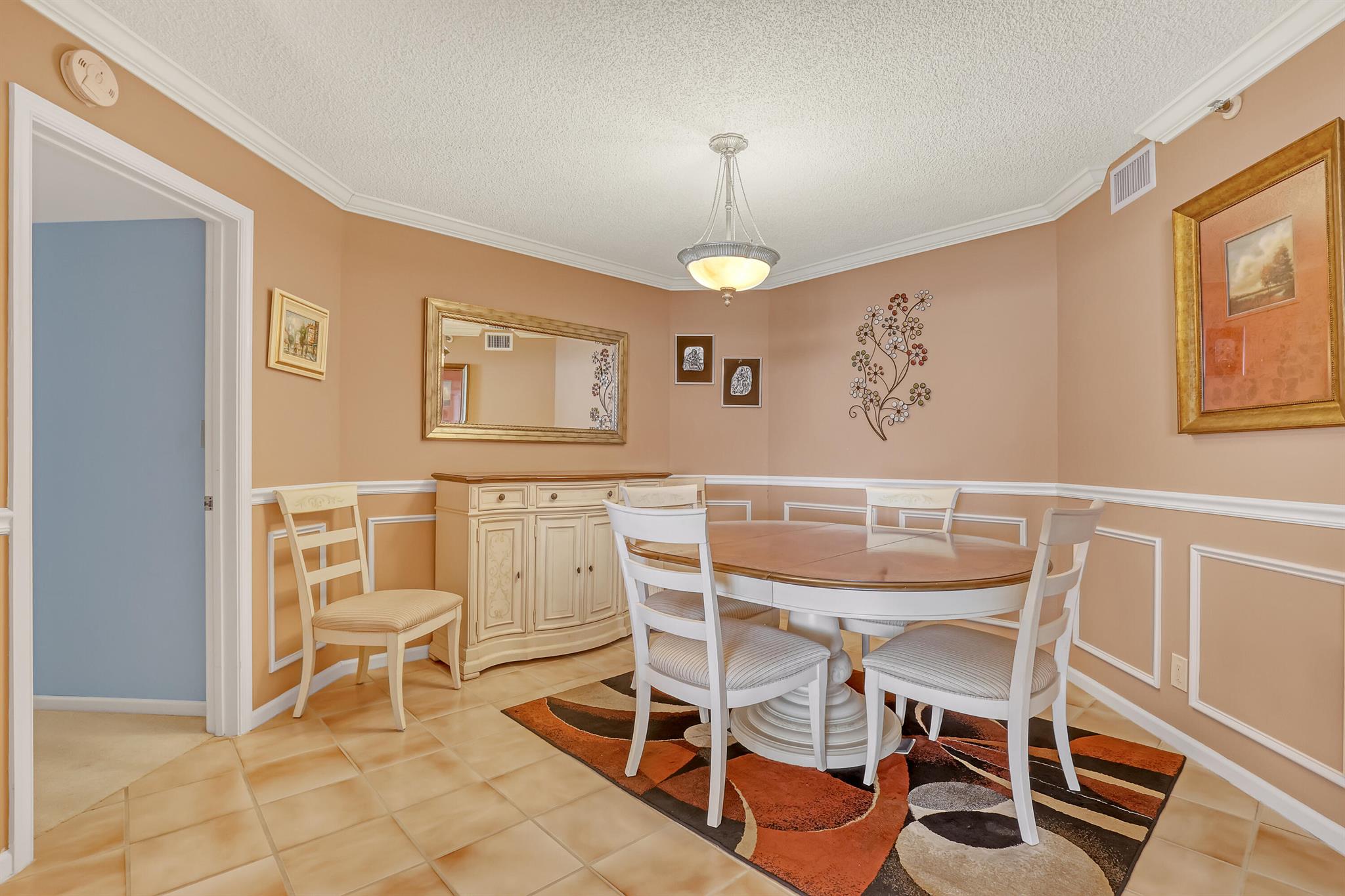CORNICHE CONDO - Residential