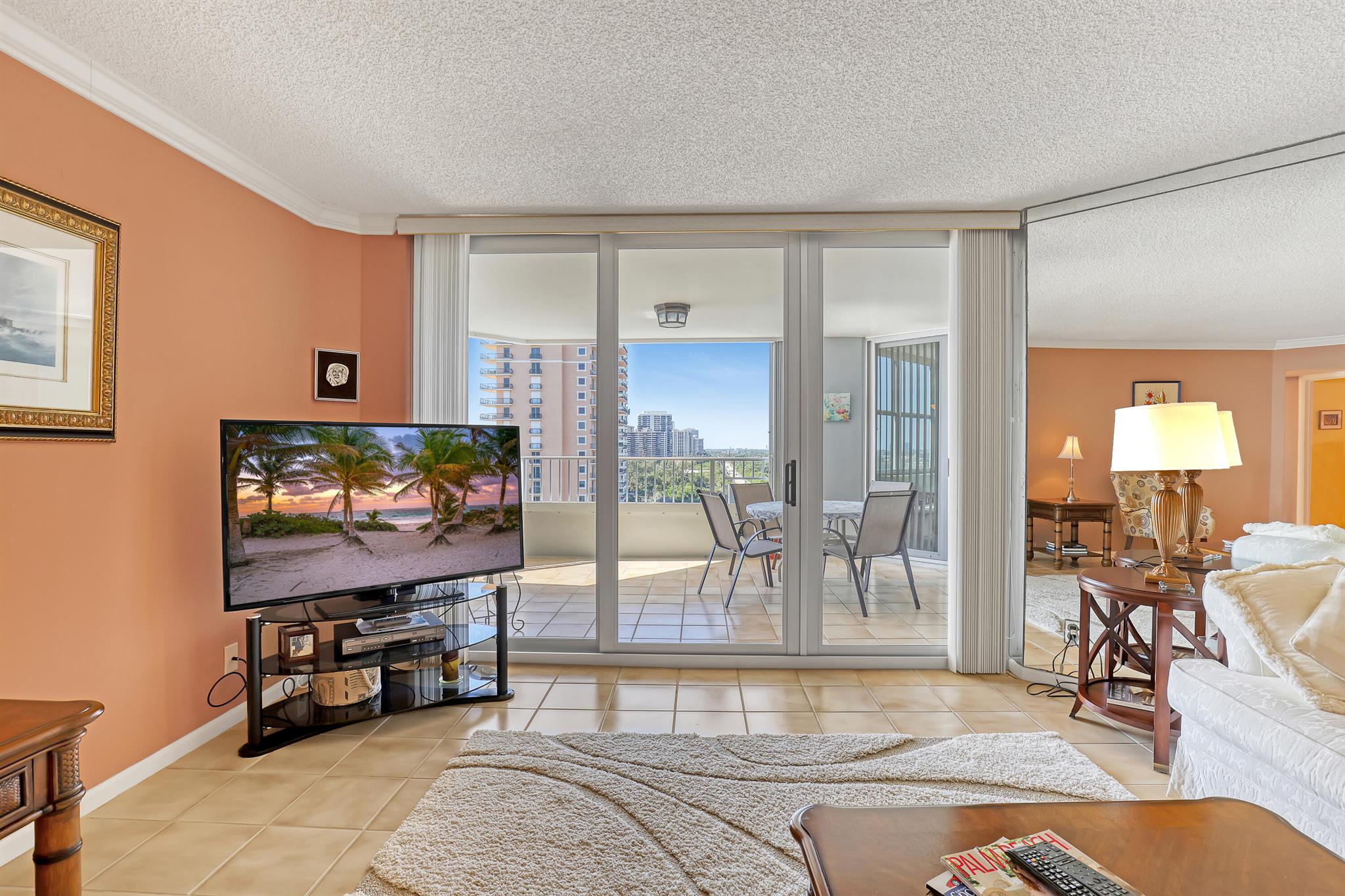 CORNICHE CONDO - Residential