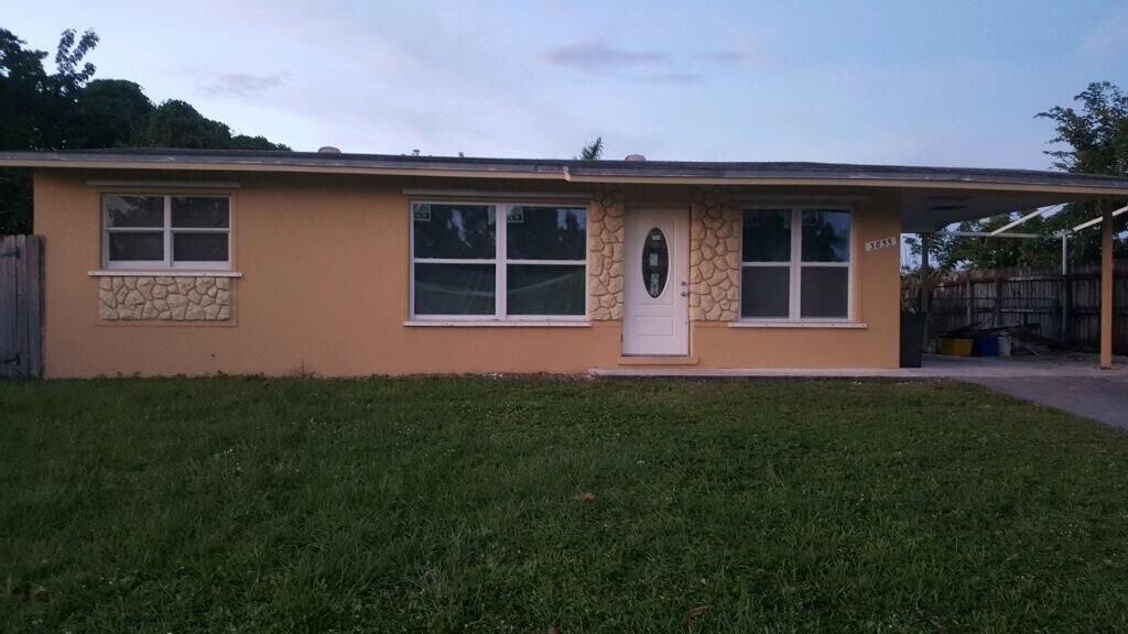 Photo of 3855 Kewanee Road, Lantana, FL 33462 (MLS # R10759632)