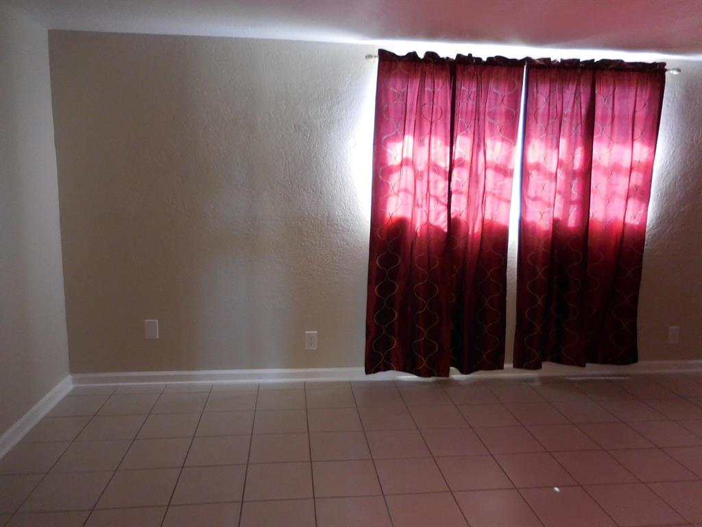 GOLFVIEW HEIGHTS 7 - Residential