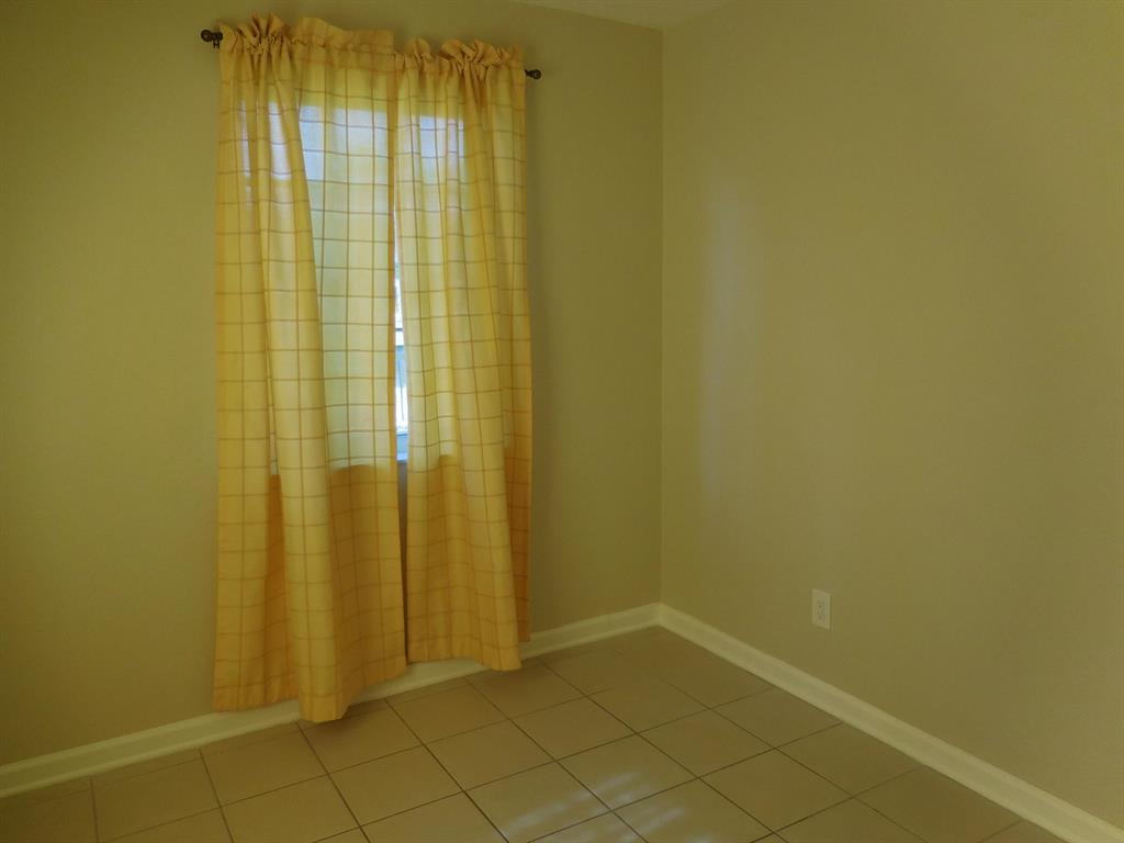 GOLFVIEW HEIGHTS 7 - Residential