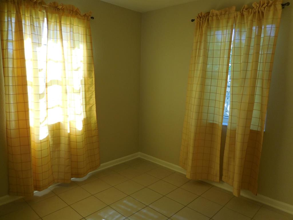 GOLFVIEW HEIGHTS 7 - Residential