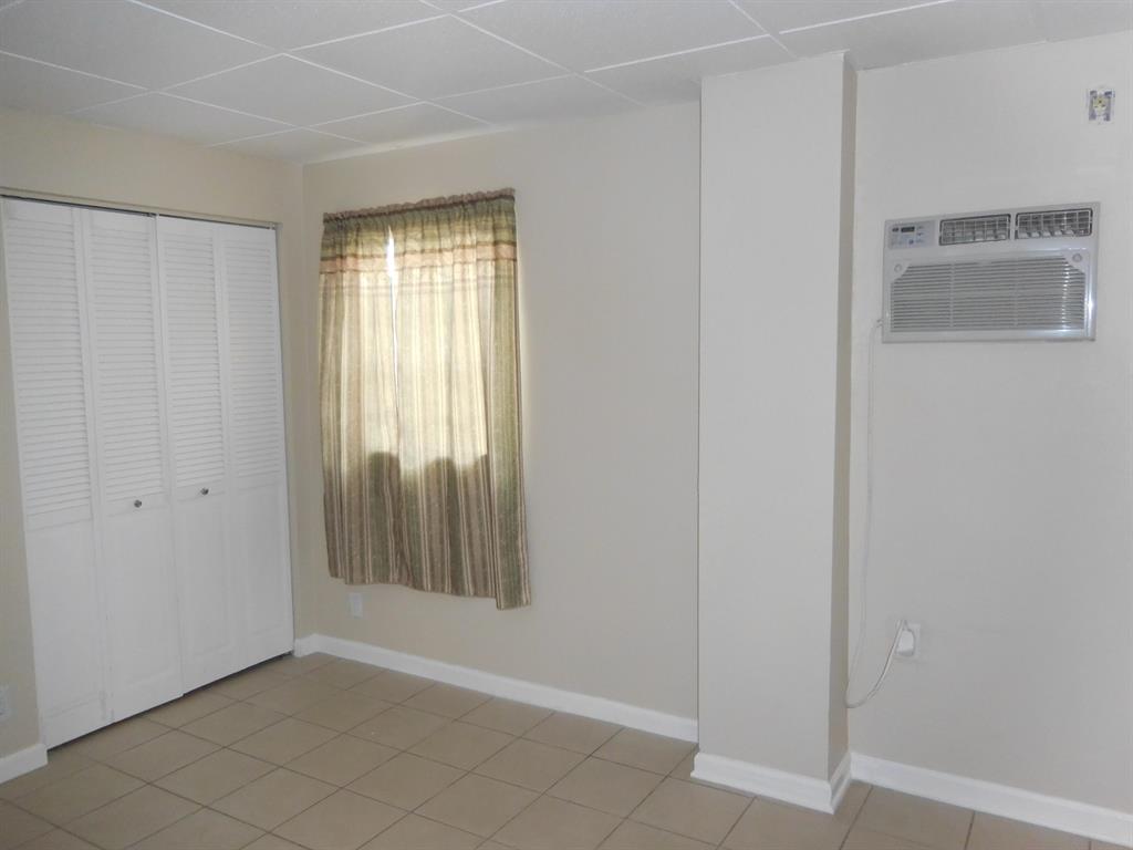 GOLFVIEW HEIGHTS 7 - Residential