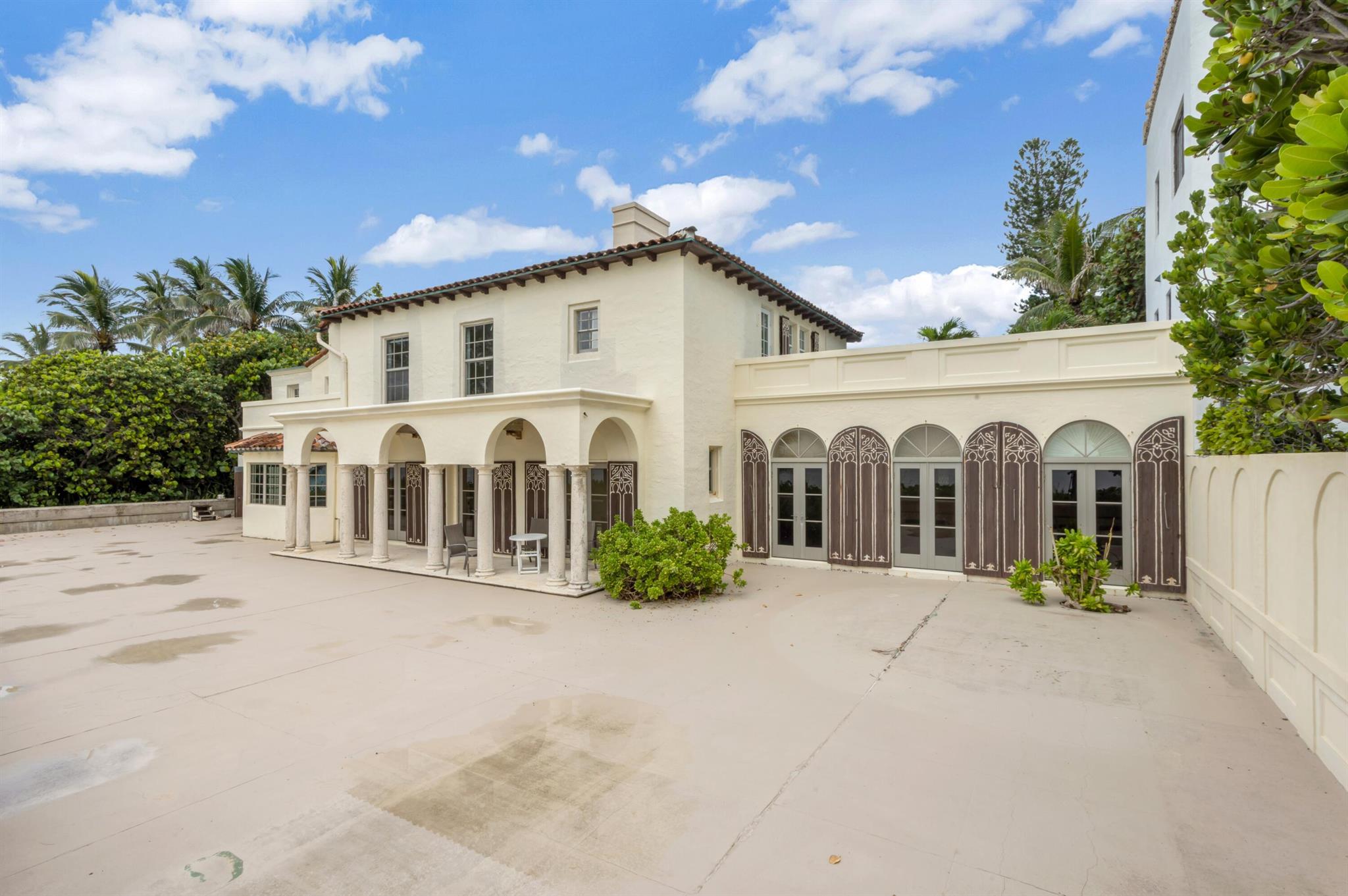 PALM BEACH SHORE ACRES - Residential