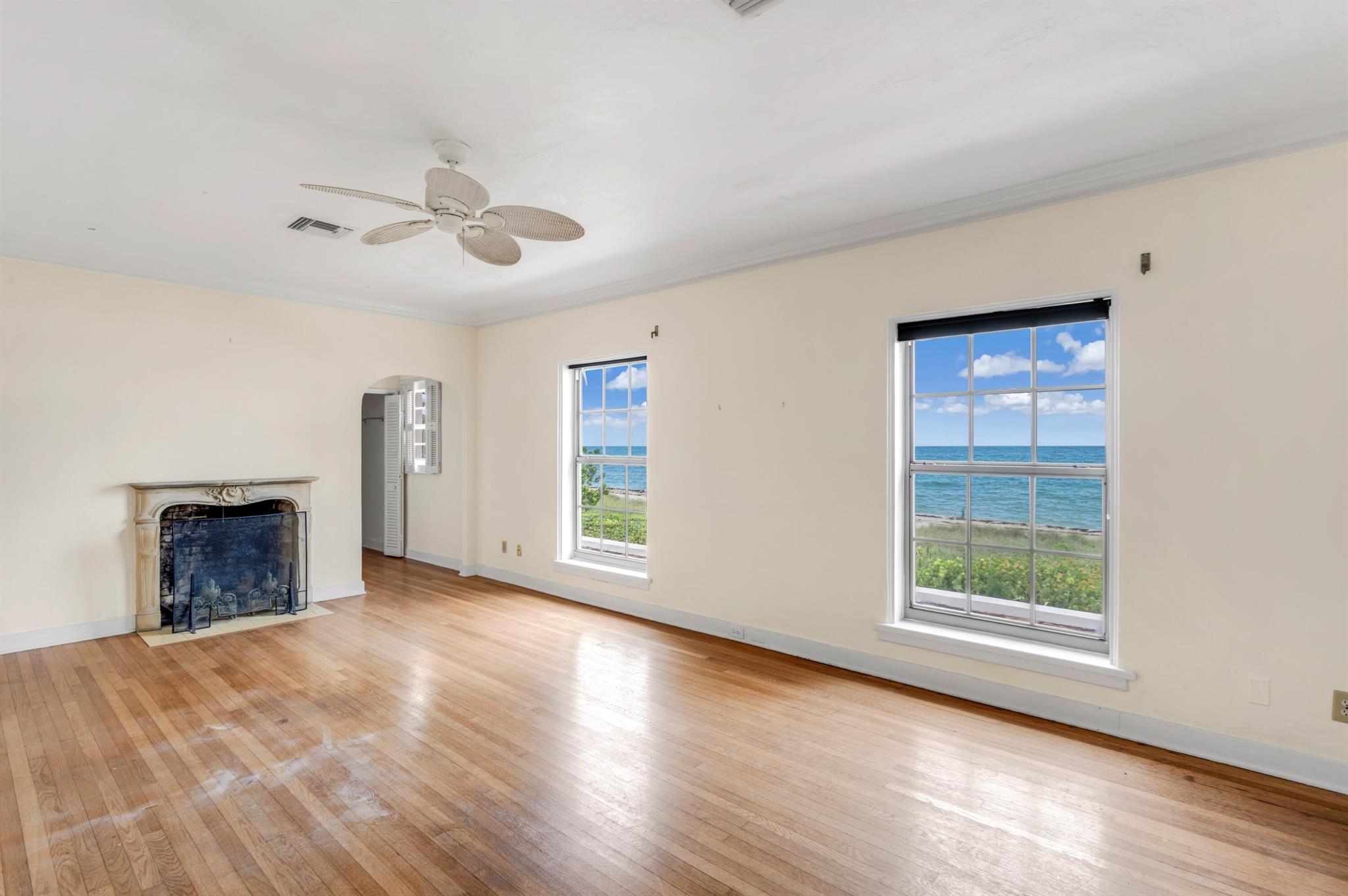 PALM BEACH SHORE ACRES - Residential