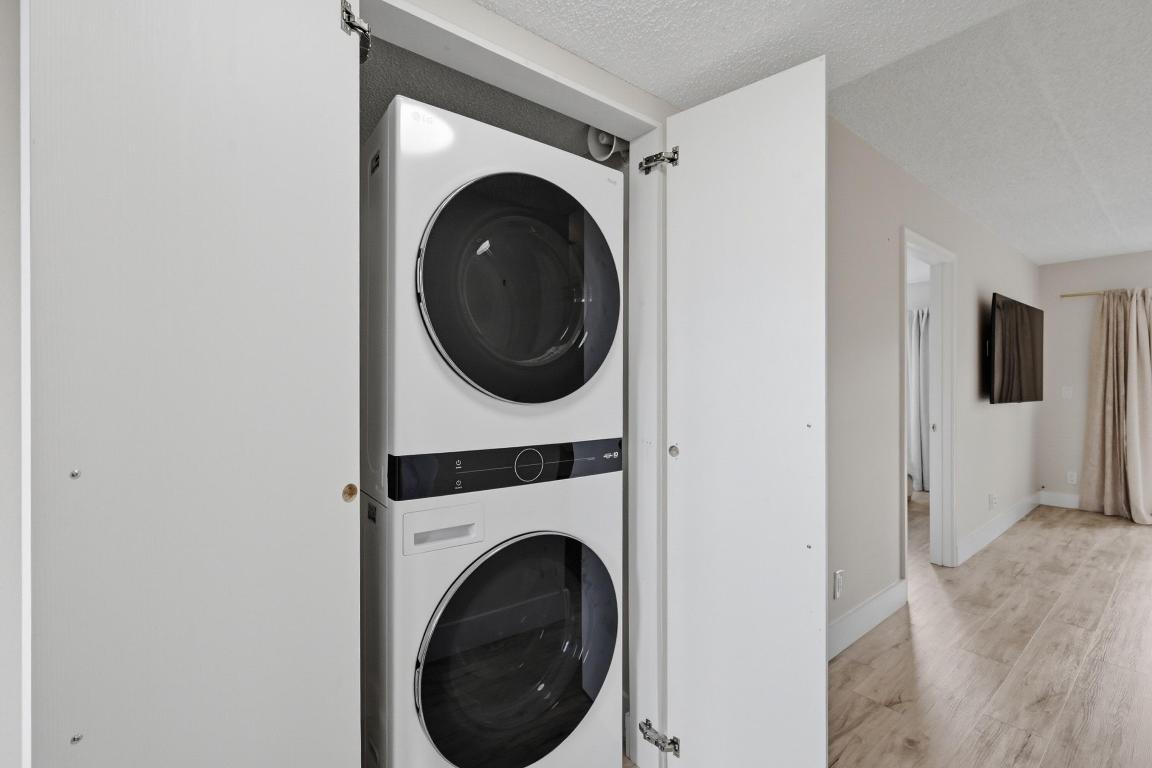 HOLIDAY VILLAGE OF CORAL SPRINGS - Residential