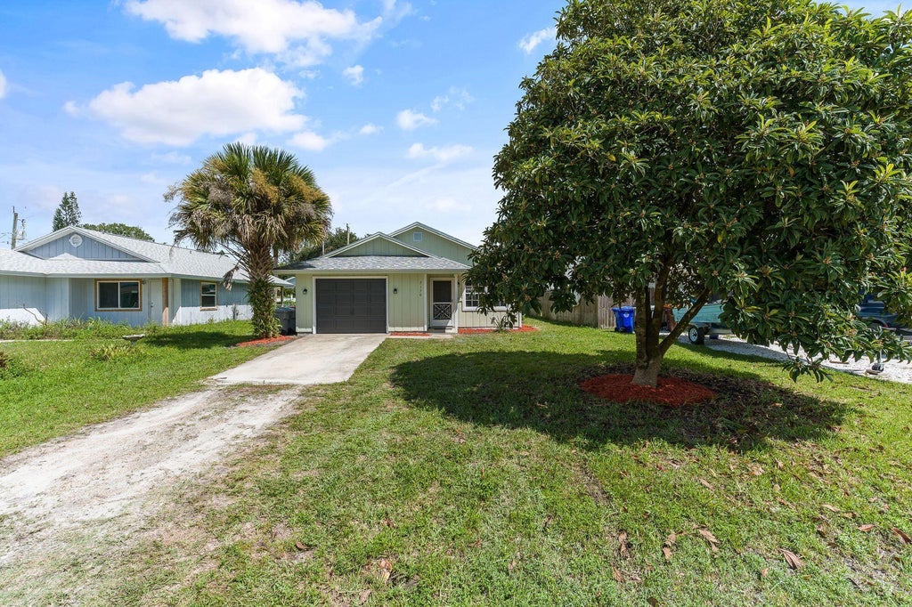 Photo of 2150 87TH Court, Vero Beach, FL 32966 (MLS # B26078928)