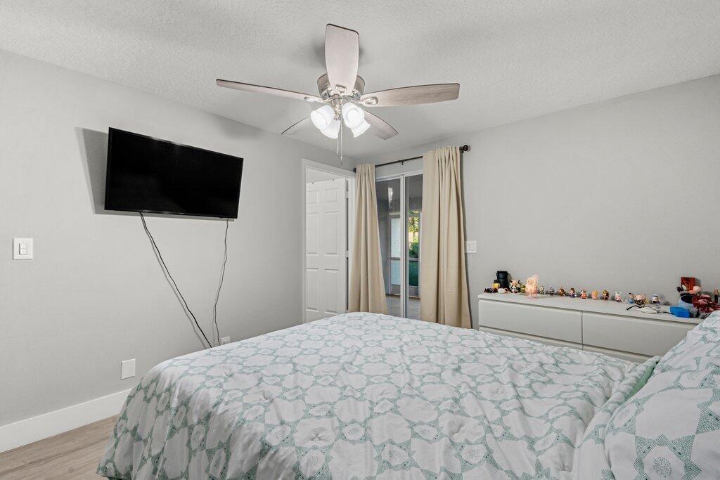 COUNTERPOINT ESTATES 10 - Residential