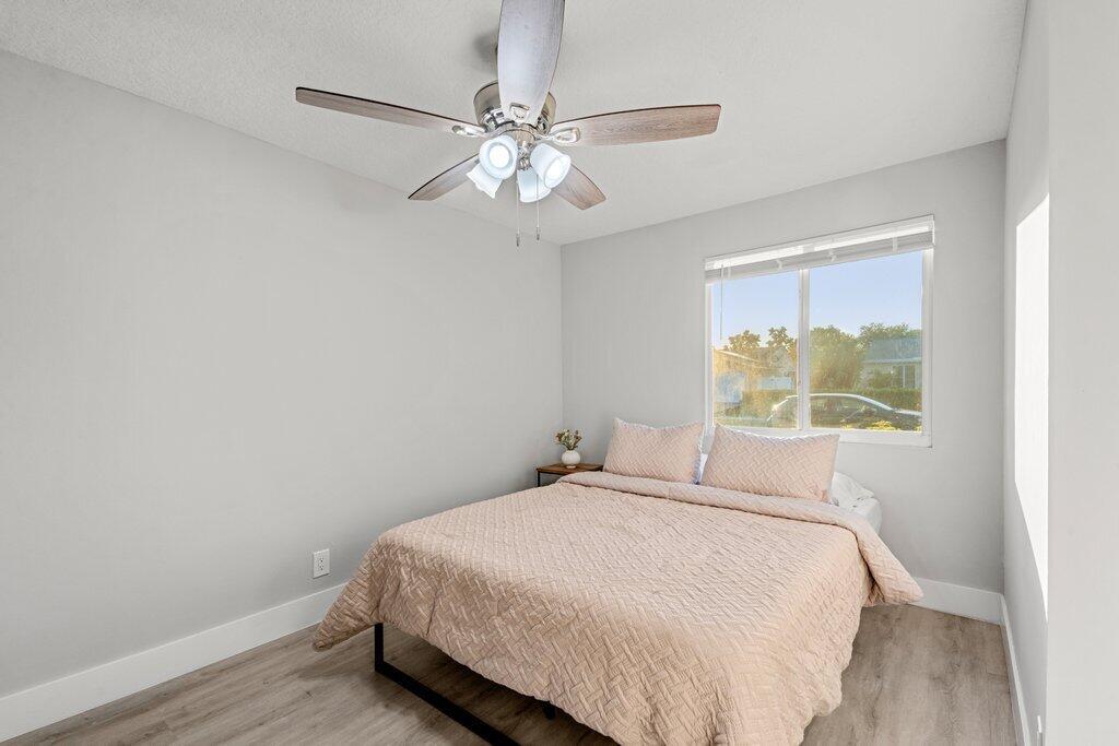 COUNTERPOINT ESTATES 10 - Residential