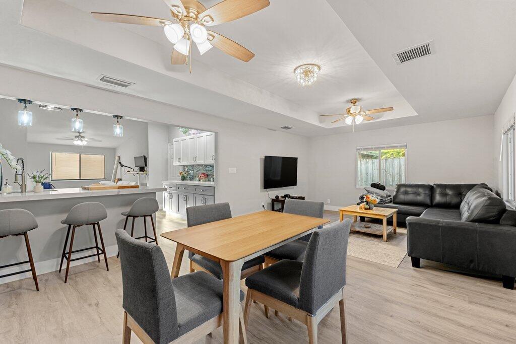 COUNTERPOINT ESTATES 10 - Residential