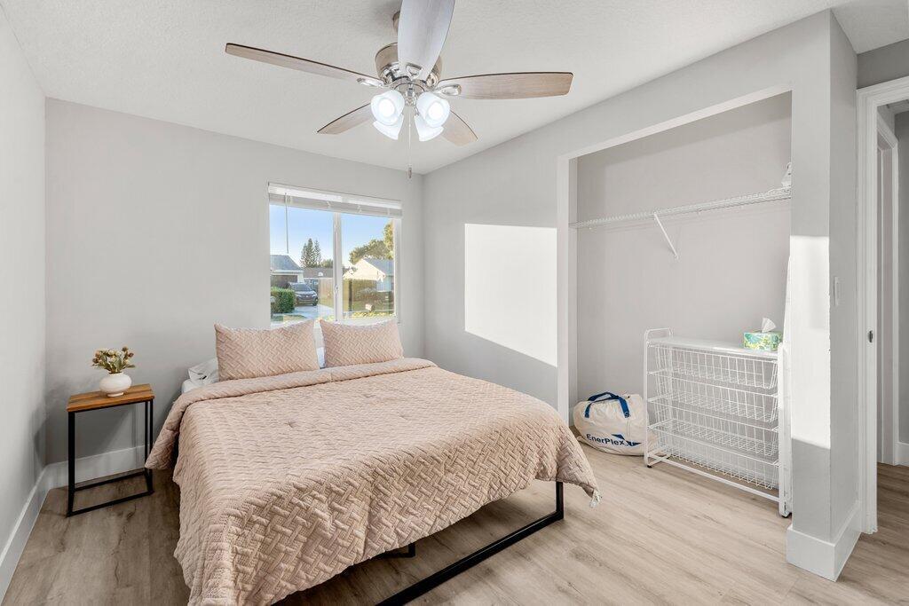 COUNTERPOINT ESTATES 10 - Residential