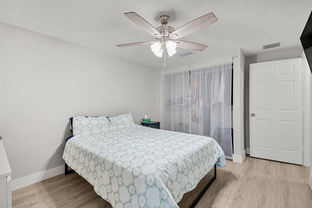 COUNTERPOINT ESTATES 10 - Residential