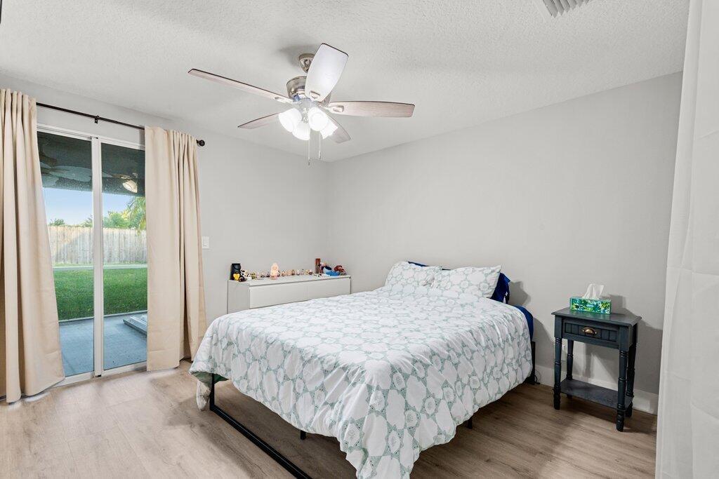 COUNTERPOINT ESTATES 10 - Residential