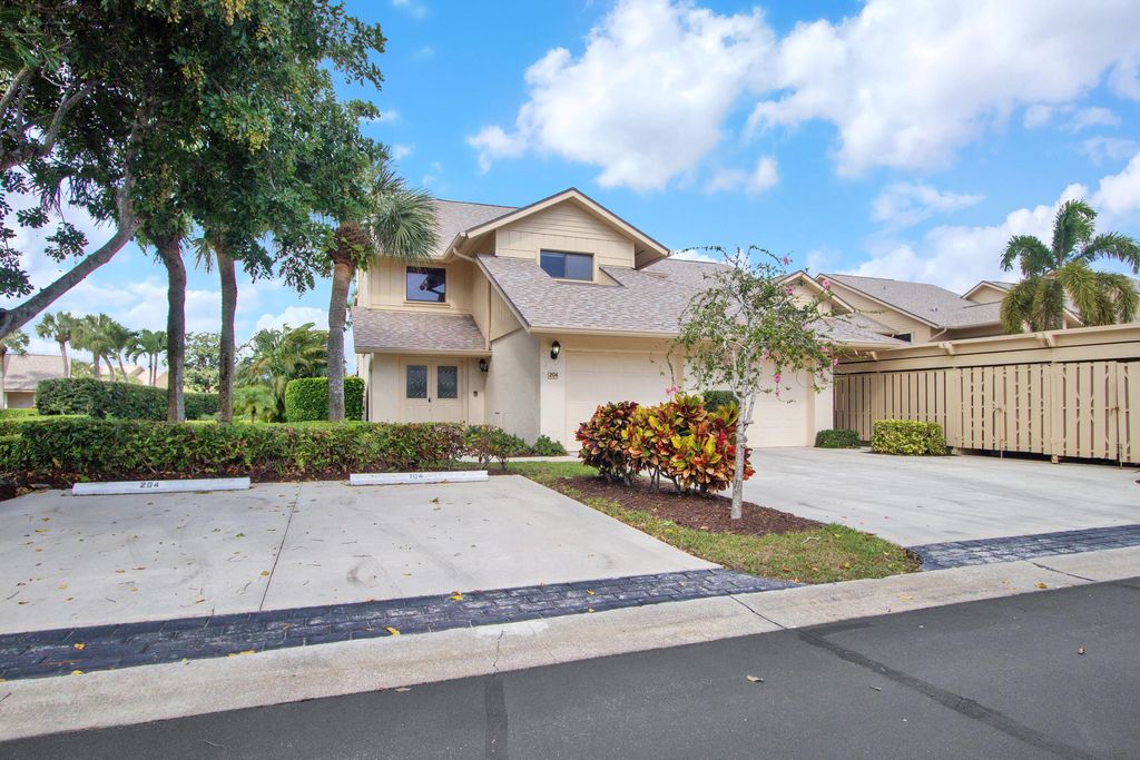 Photo of 17137 Waterbend Drive #204, Jupiter, FL 33477 (MLS # R10788943)