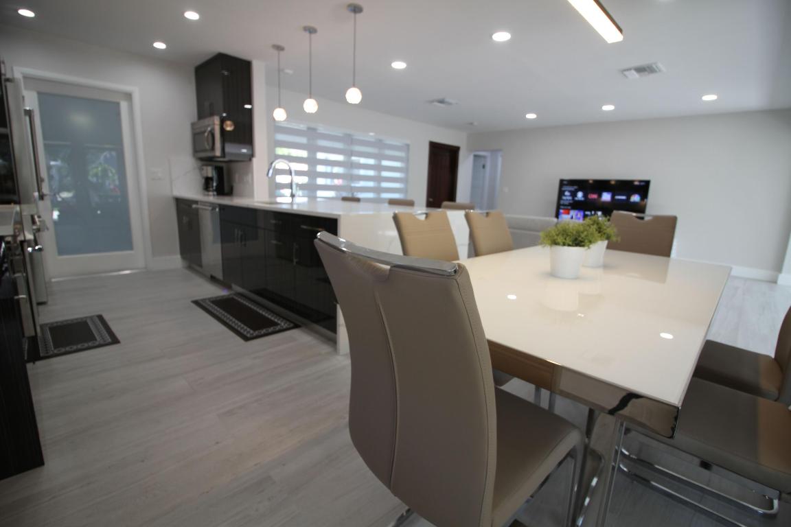 POMPANO ISLES - Residential Lease