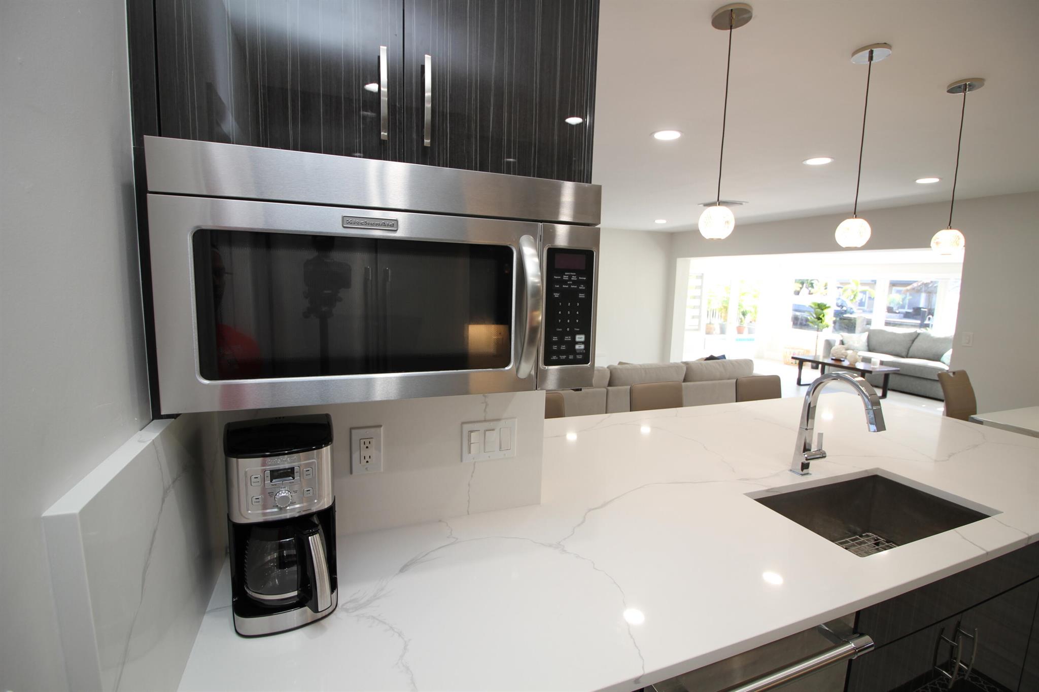 POMPANO ISLES - Residential Lease