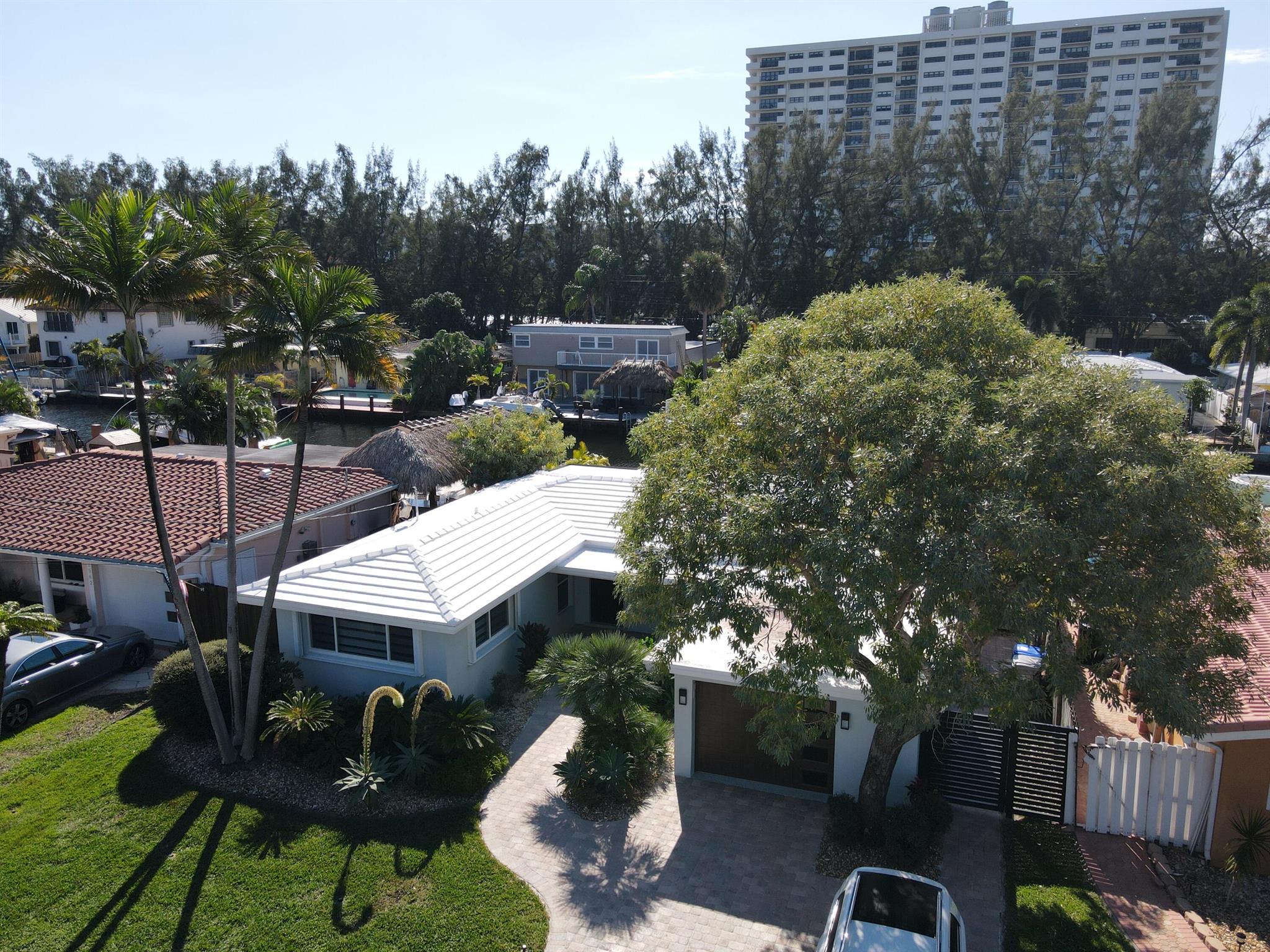 POMPANO ISLES - Residential Lease