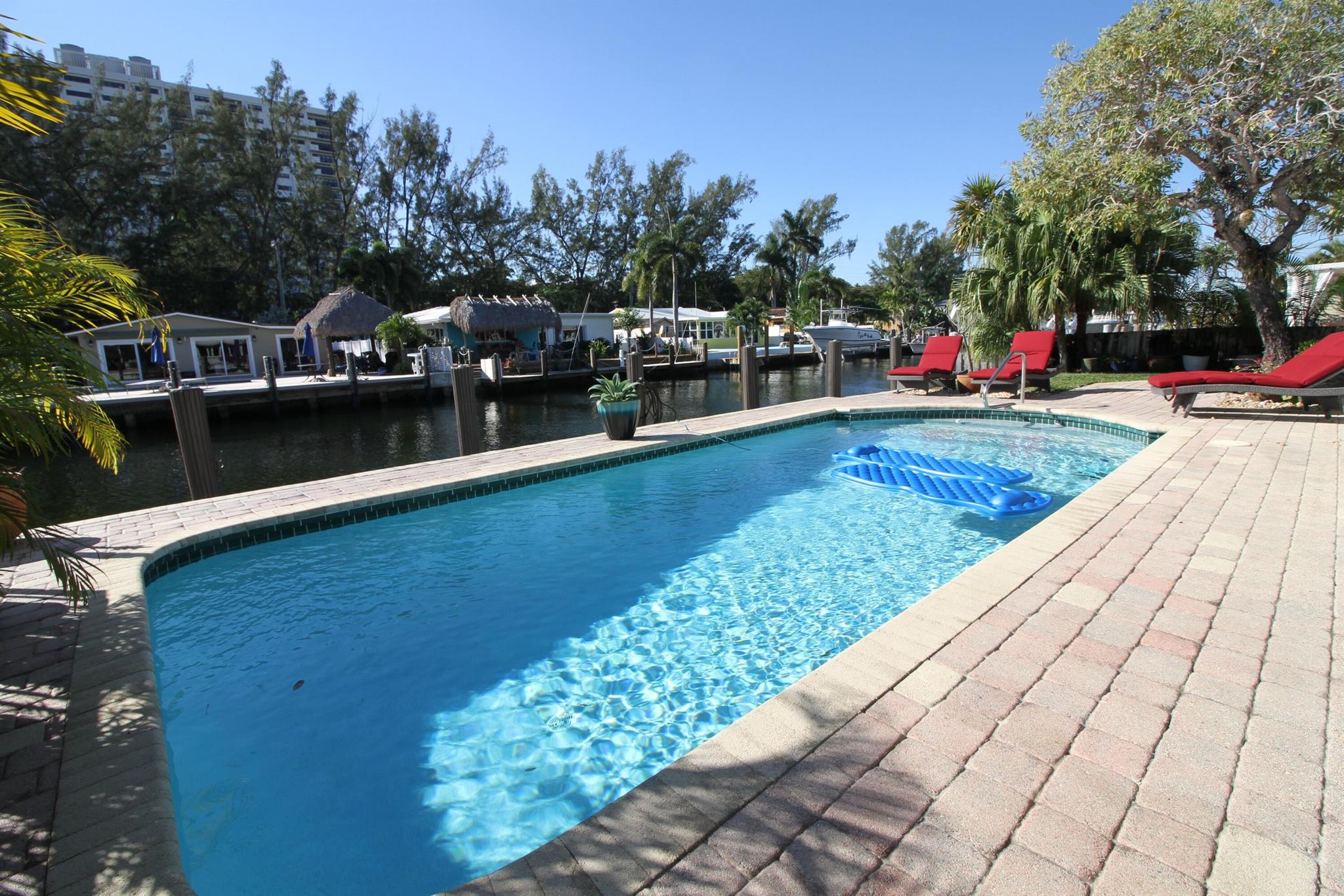 POMPANO ISLES - Residential Lease