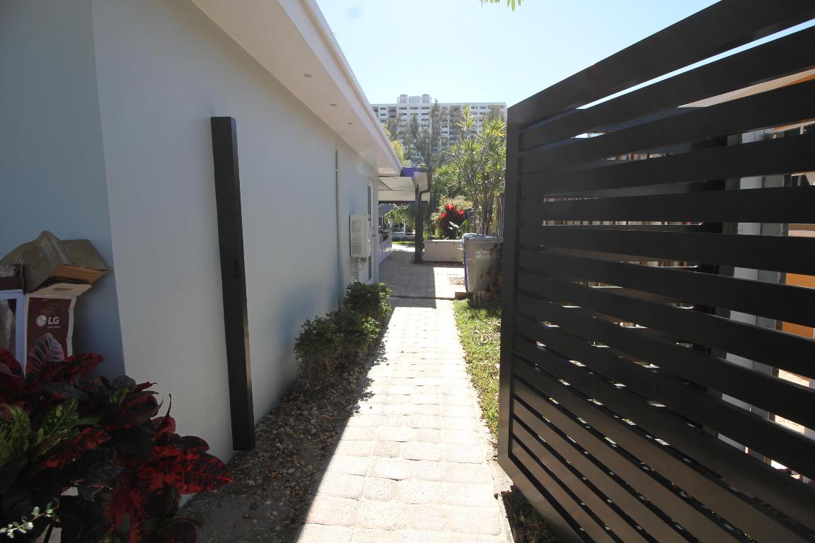 POMPANO ISLES - Residential Lease