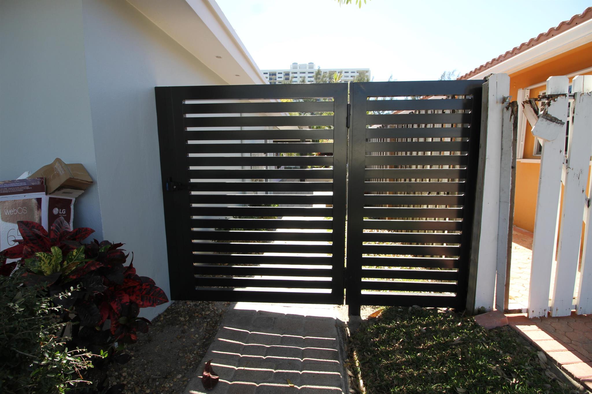 POMPANO ISLES - Residential Lease