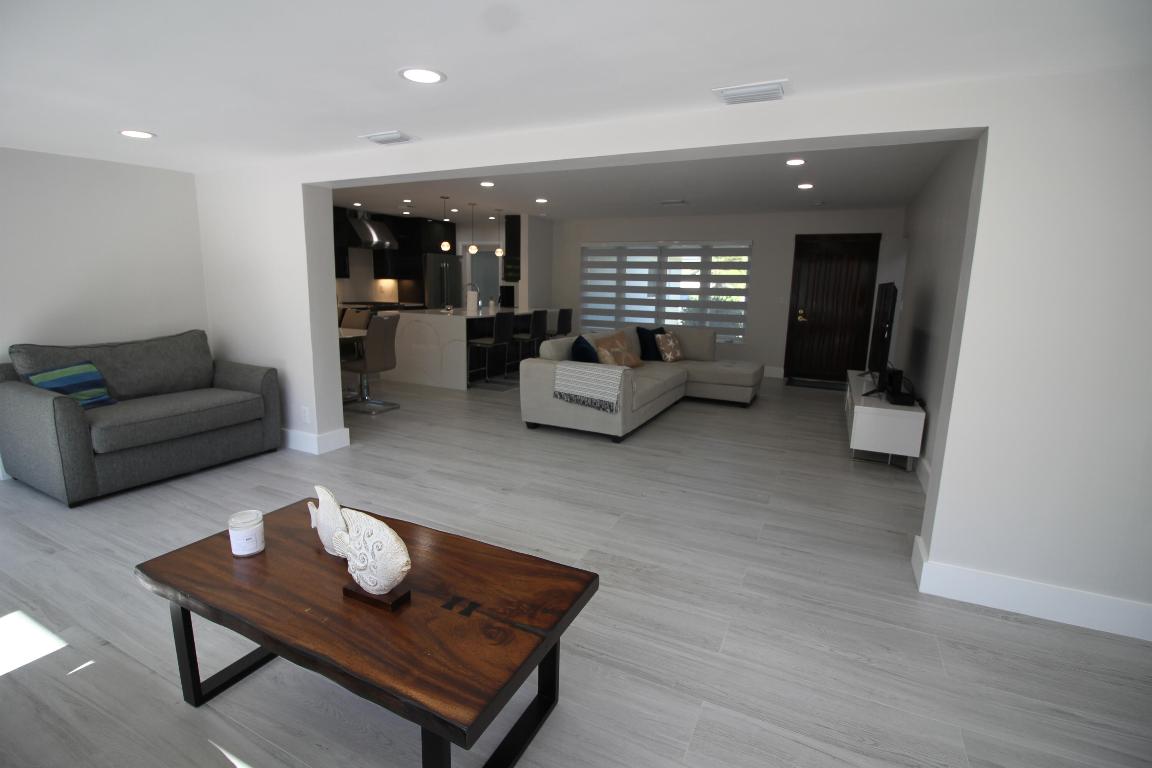 POMPANO ISLES - Residential Lease