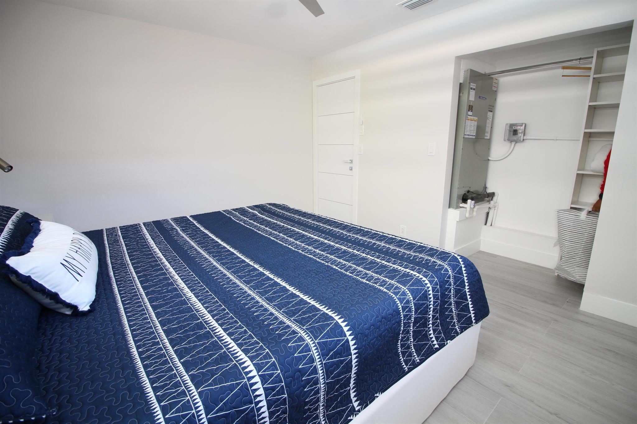 POMPANO ISLES - Residential Lease