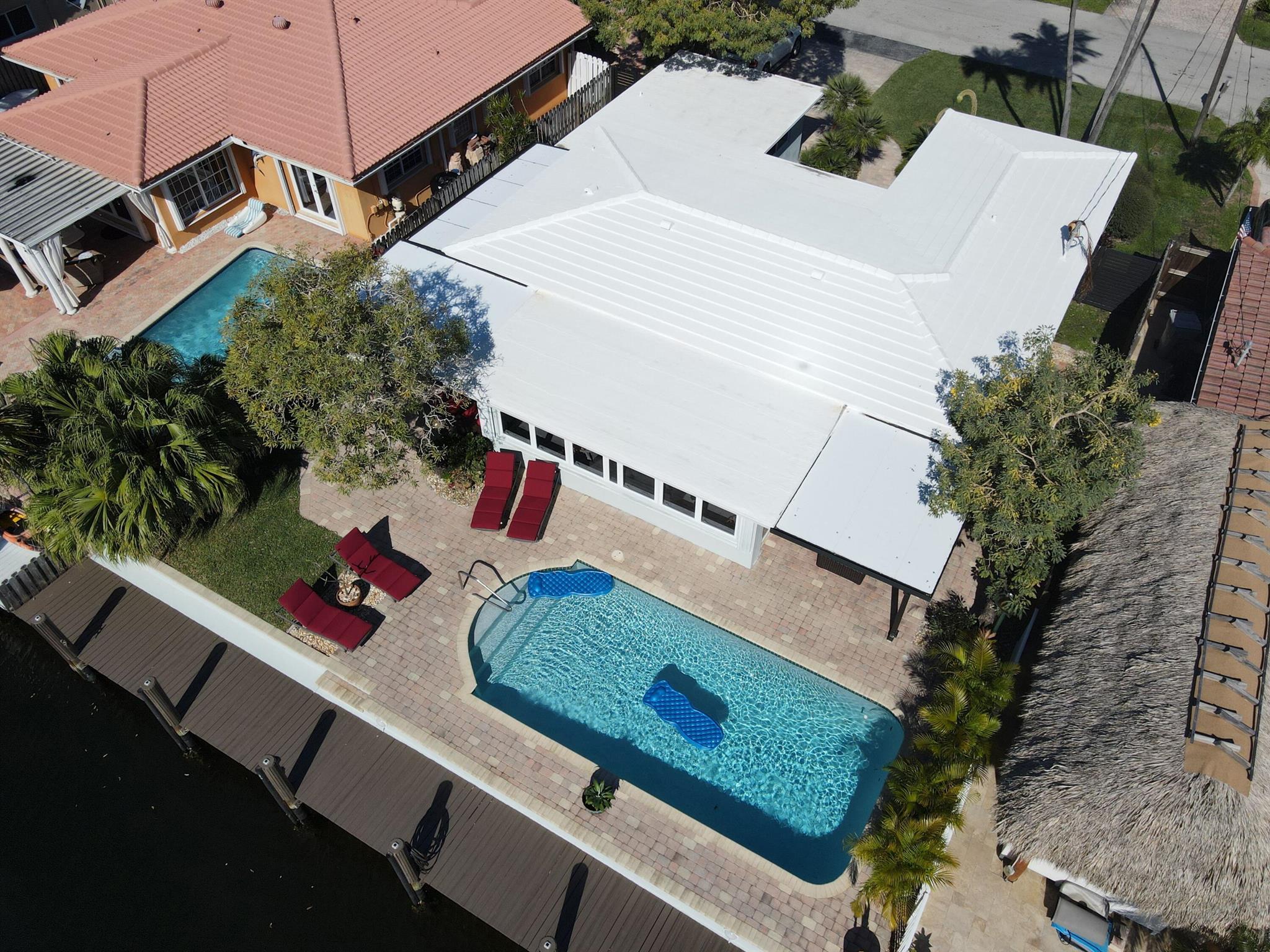 available for seasonal rental , fully furnished waterfront Home ,sal pool and Heated ,dock direct ocean access,  no fixed bridges, boat of up 60 feet , New Summer Kitchen  outside , new roof and newv a/c  uv light  ,,,,,,, UTILITIES ARE INCLUDED ,INTERNET AND POOL SERVICE  AND LANDSCAPE TOO  , JUST COME AND ENJOY THE PARADISE