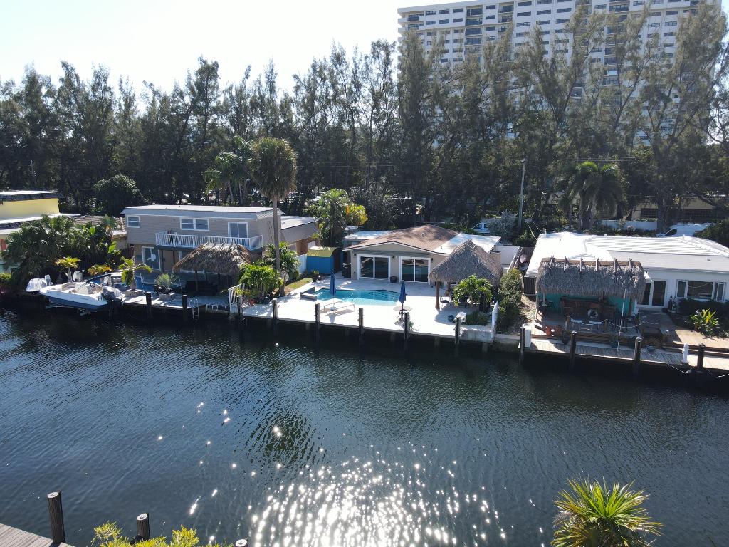 POMPANO ISLES - Residential Lease