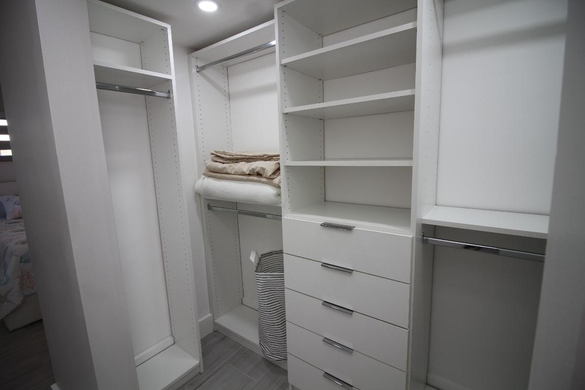 POMPANO ISLES - Residential Lease