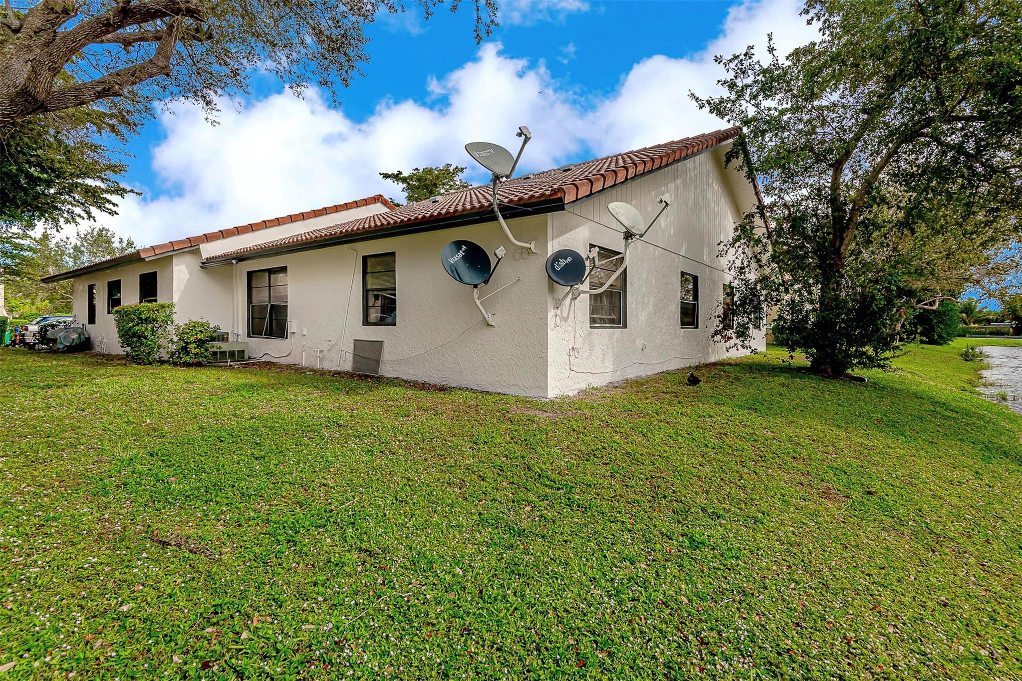 11520 NW 37th Street
