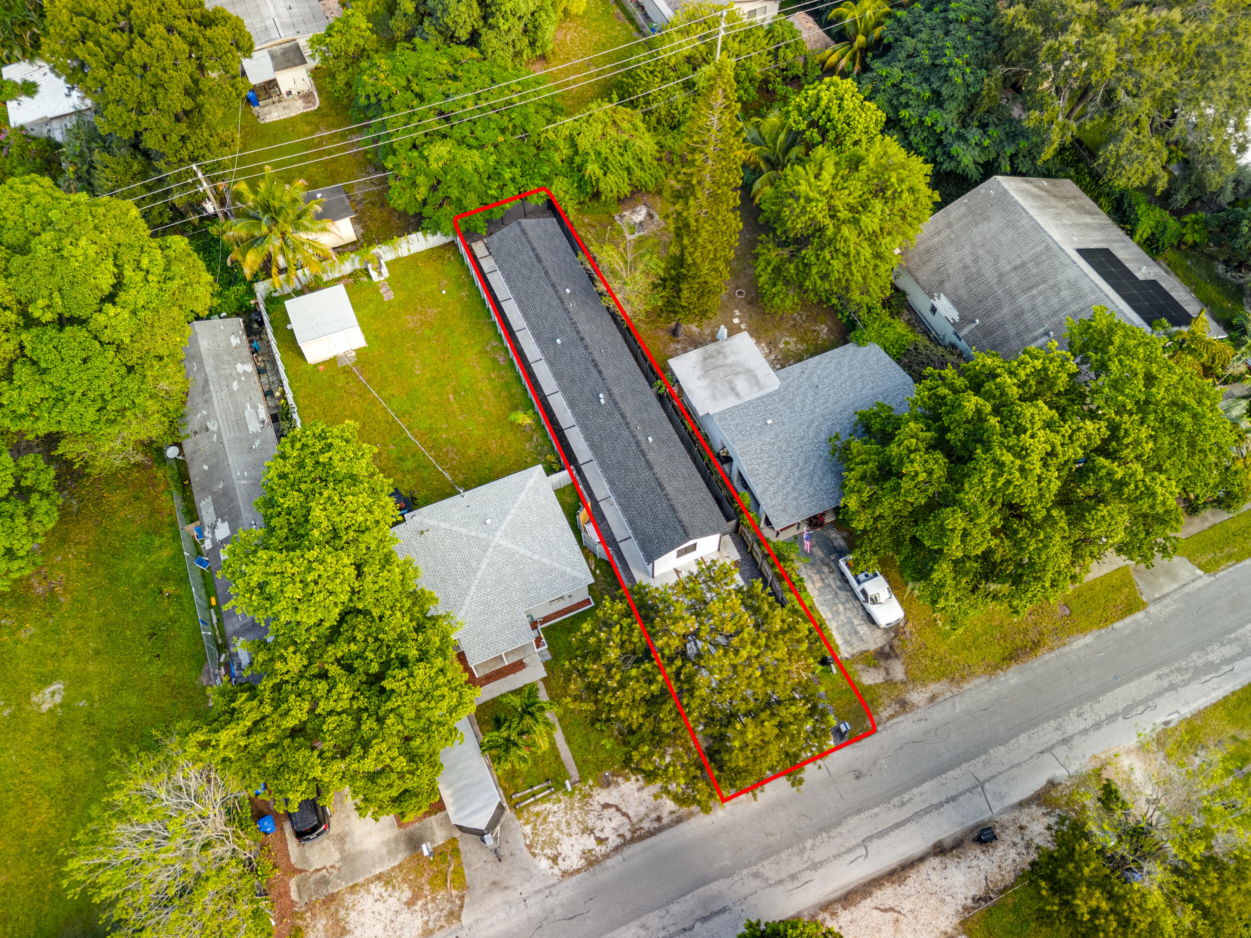 1126 NW 4th Avenue 1-2